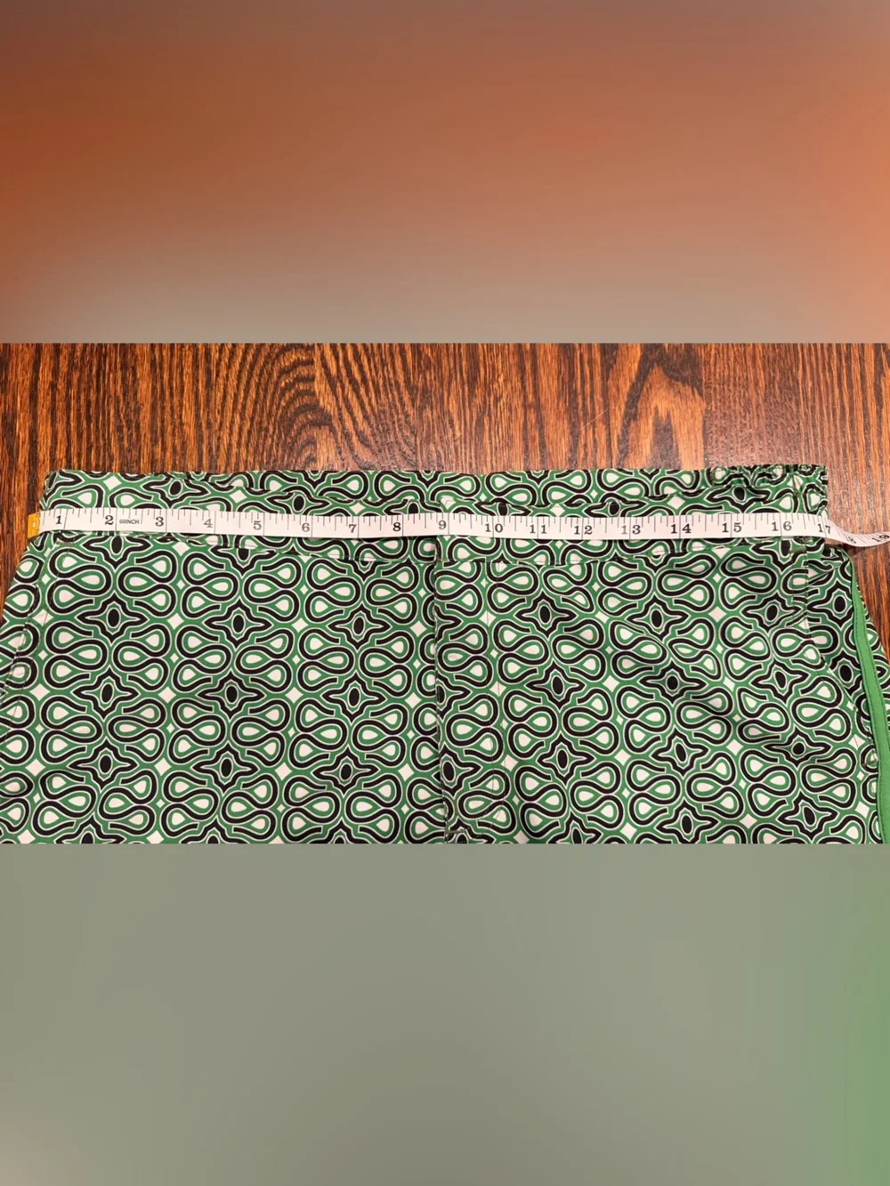 Fair Harbor Swim. Green & Black Patterned Men’s Swim Trunks. Size 32 Waist.